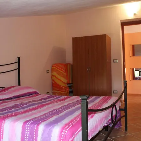 Olmedo Casa Vacanze شقة *