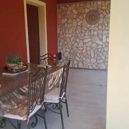 Olmedo Casa Vacanze شقة